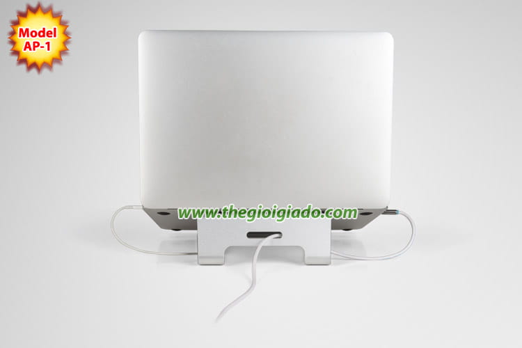 Gi&aacute; đỡ Laptop tr&ecirc;n b&agrave;n l&agrave;m việc