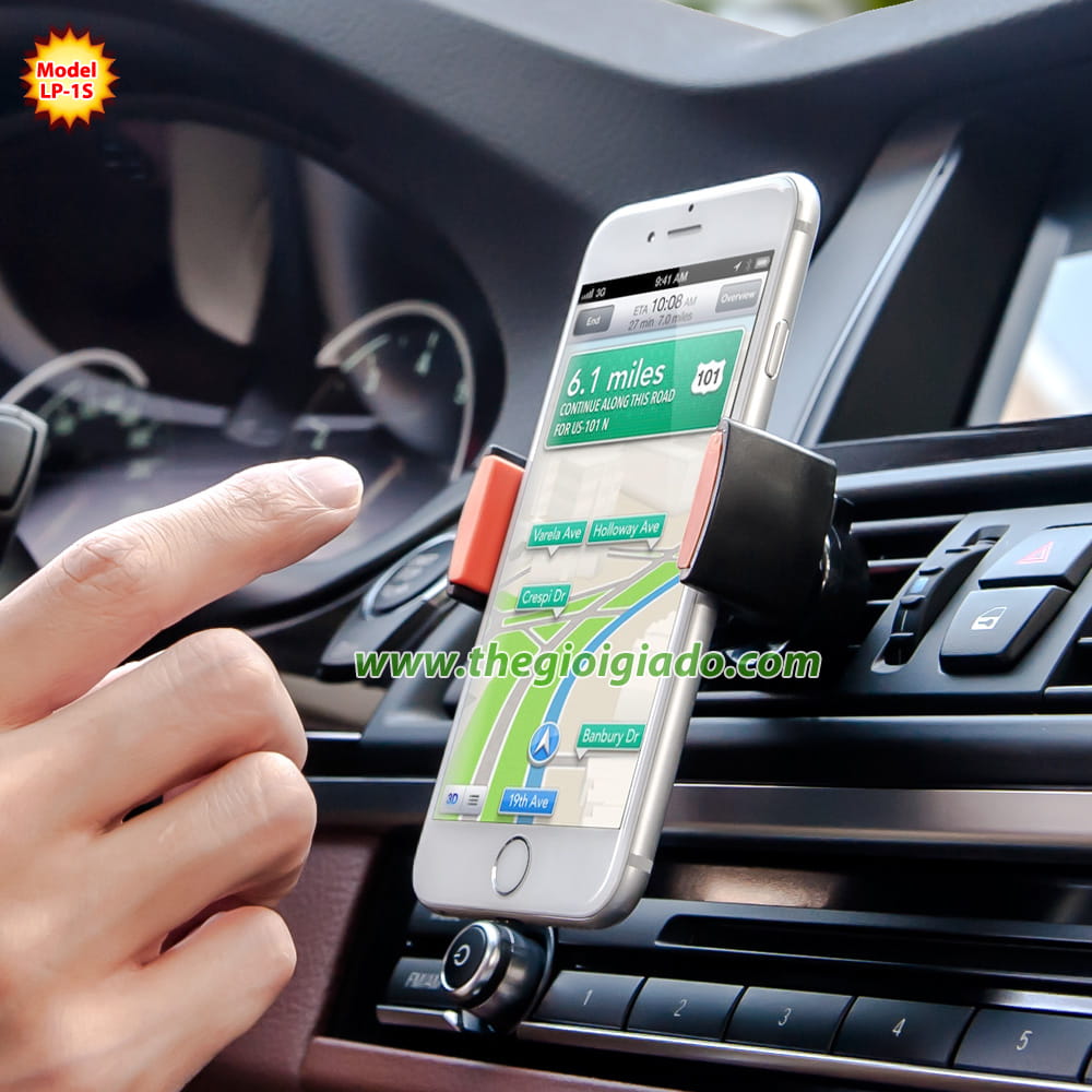 Gi&aacute; đỡ điện thoại tr&ecirc;n xe hơi