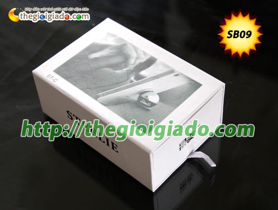Giá đỡ điện thoại trên ôtô,Giá đỡ máy tính bảng trên oto Model SB09