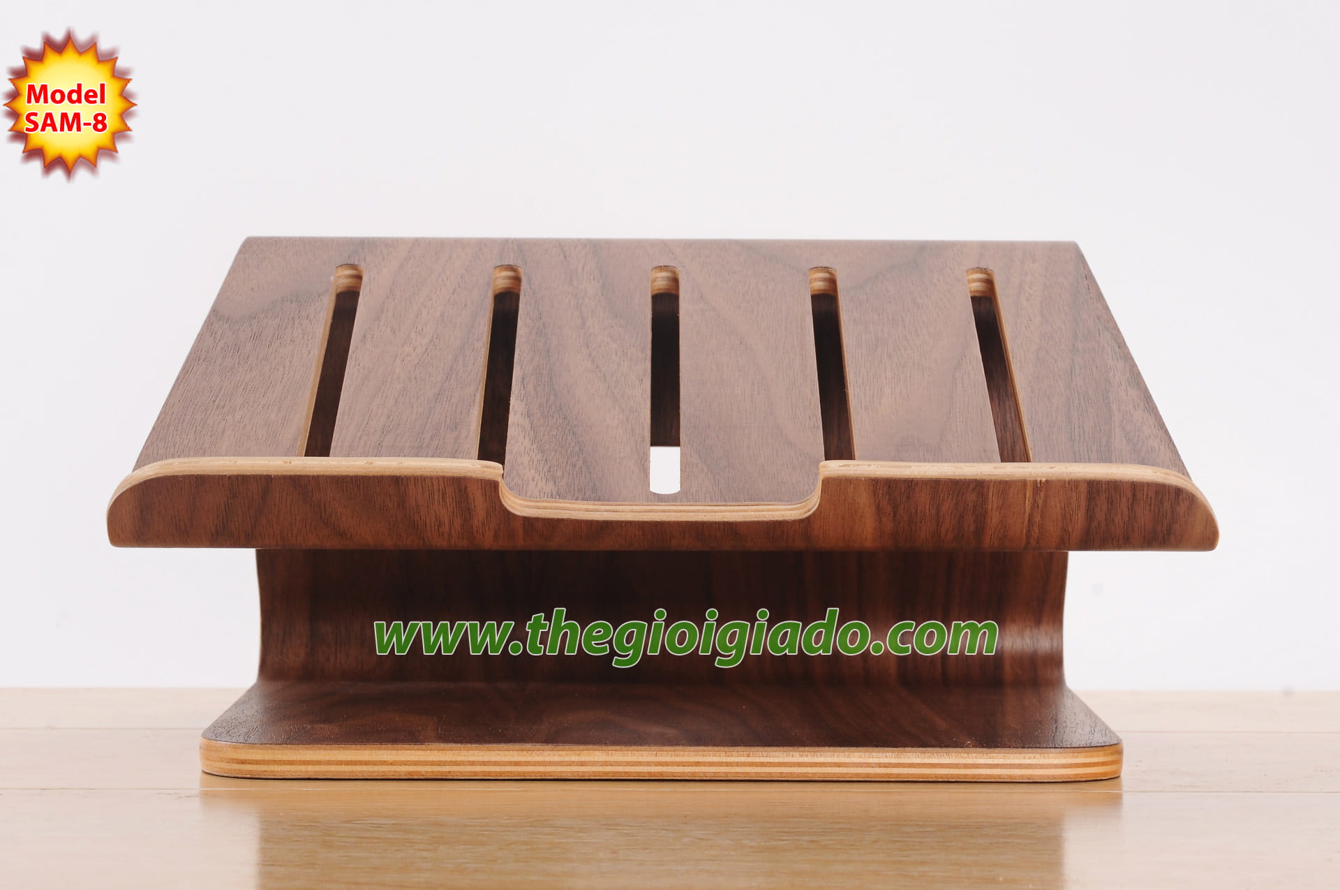 Gi&aacute; đỡ MacBook để b&agrave;n chất liệu gỗ SAM-8